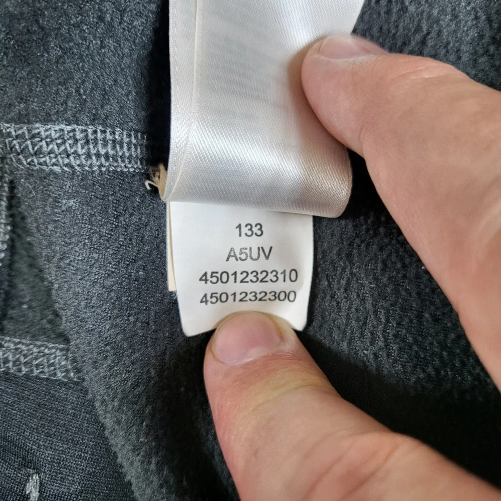 The North Face Mens L Gray FlashDry Pullover Long Sleeve Running Top‎